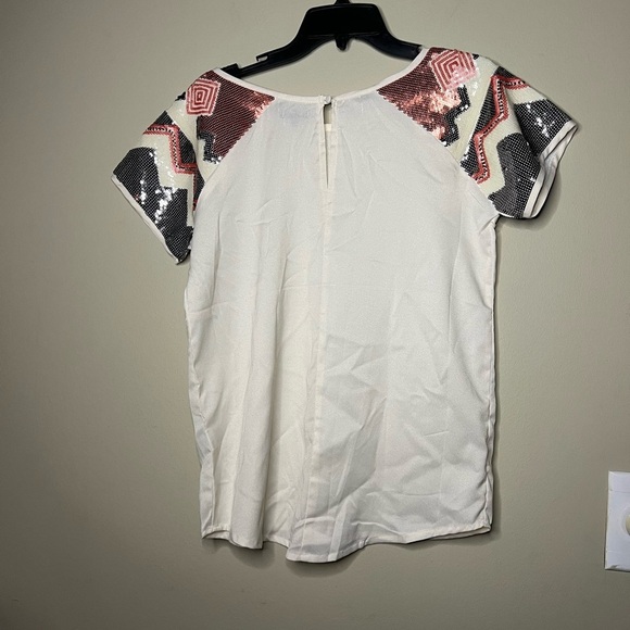 Sequin short sleeve blouse - Picture 6 of 6